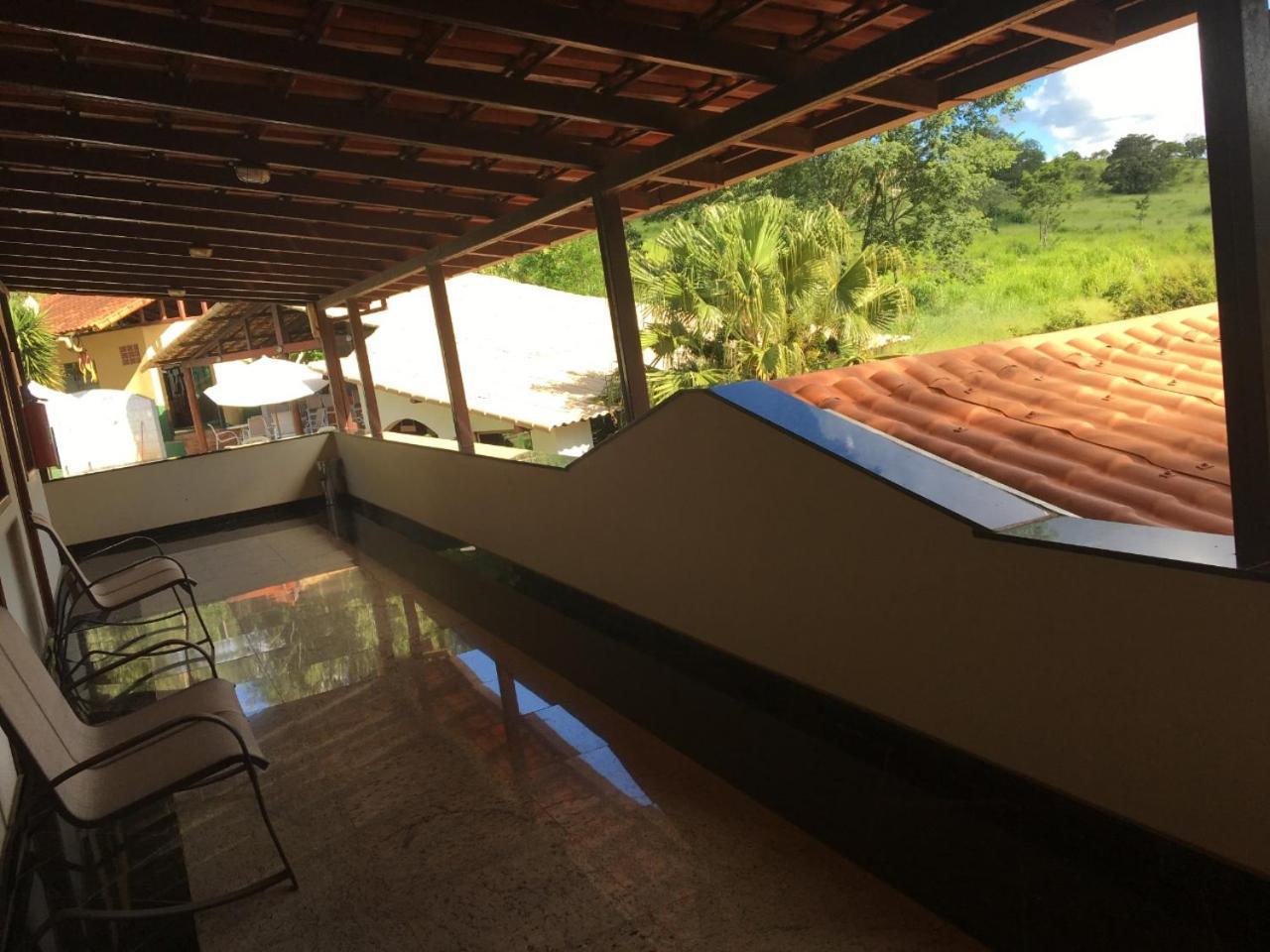 Hotel Fazenda Tucano Capim Branco Exterior photo