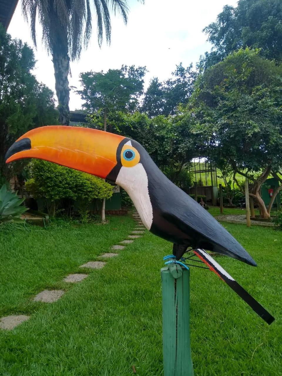 Hotel Fazenda Tucano Capim Branco Exterior photo